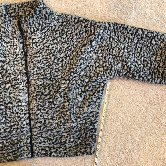 NWOT Express One Eleven Women's Sherpa Fleece Full Zip Up Jacket Coat Sweatshirt - Picture 14 of 15